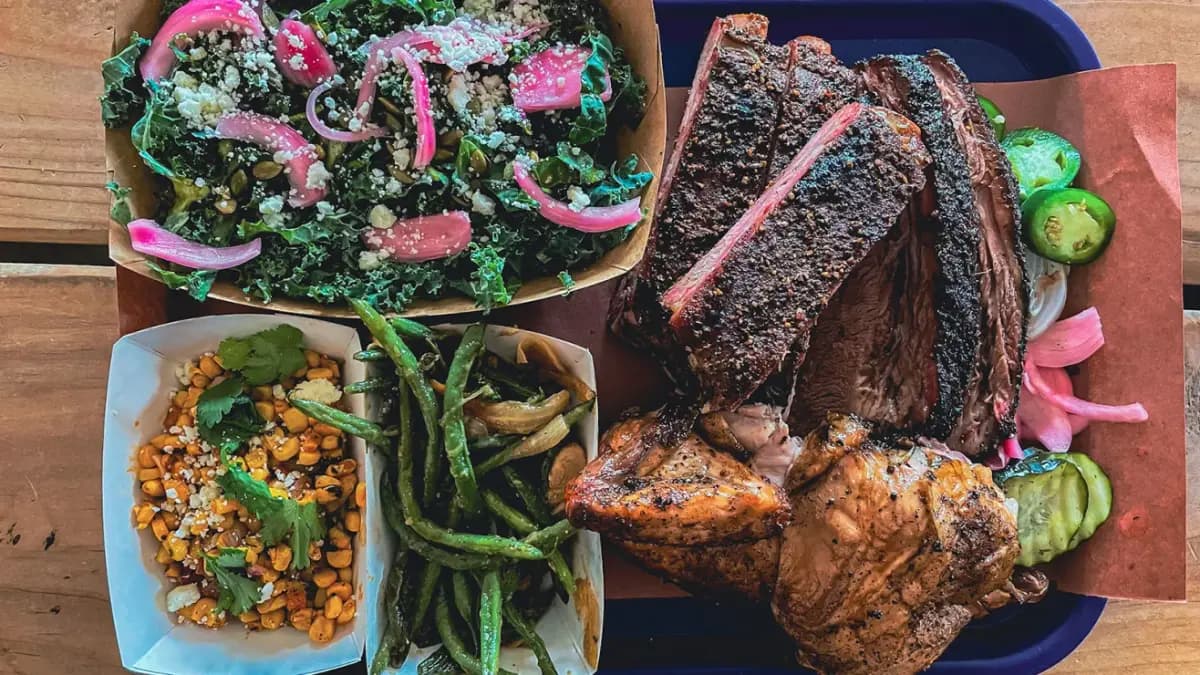 Generous American BBQ trays for catering portion planning